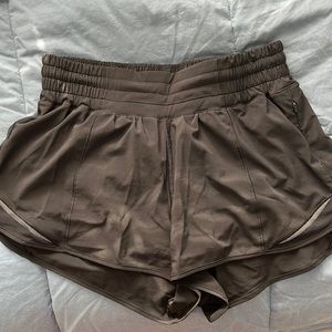 black lululemon high rise hotty hot shorts